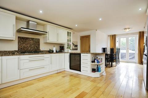 undefined, Charlecote Road, Wellesbourne, Warwick, Warwickshire, CV35