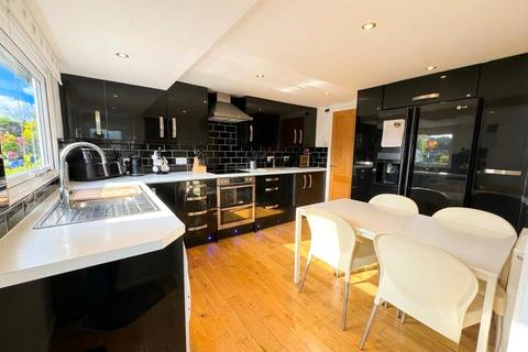 2 bedroom detached house for sale, Woodcot Park, Wilmcote, Stratford-upon-Avon, Warwickshire, CV37