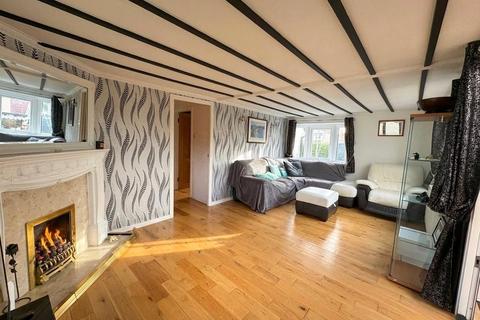 2 bedroom detached house for sale, Woodcot Park, Wilmcote, Stratford-upon-Avon, Warwickshire, CV37