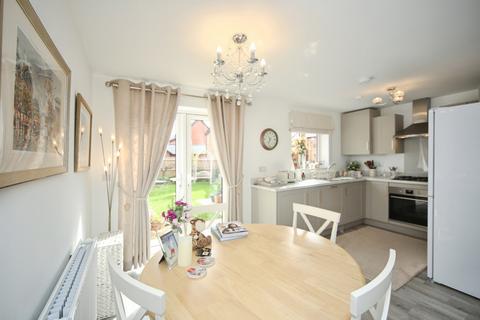 undefined, Wing Street, Stratford-upon-Avon, Warwickshire, CV37