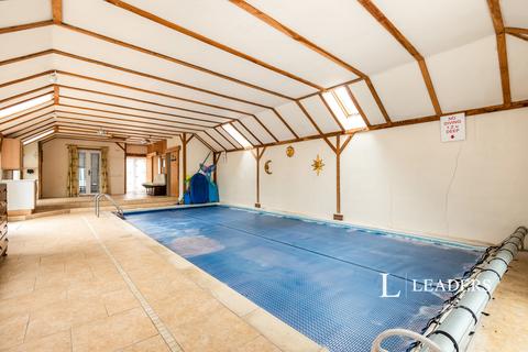 undefined, Linkfield Lane, RH1