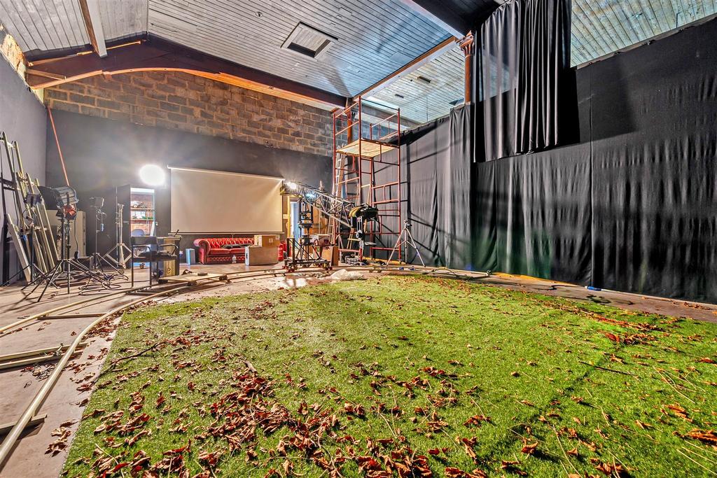 Studio 1