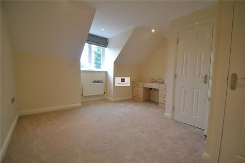 3 bedroom property for sale, Priory Fields, Watford, WD17