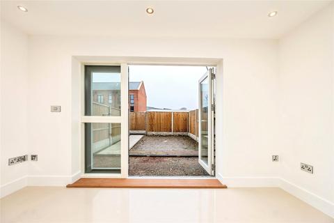 3 bedroom end of terrace house for sale, Nelson Lane, Warwick, Warwickshire, CV34