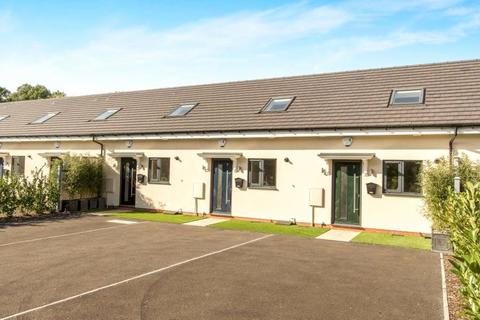 Hatton Grange, Brownley Green Lane, Hatton, Warwickshire, CV35