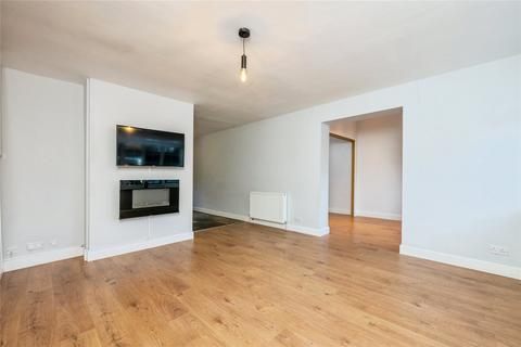 3 bedroom end of terrace house for sale, Stuart Close, Warwick, Warwickshire, CV34