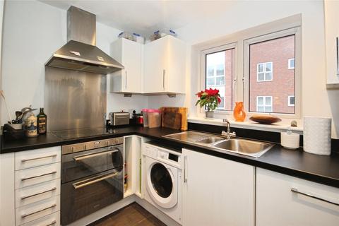 2 bedroom end of terrace house for sale, Kingfisher Close, Warwick, Warwickshire, CV34