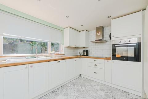 3 bedroom end of terrace house for sale, Keys Hill, ATHERSTONE, Warwickshire, CV9