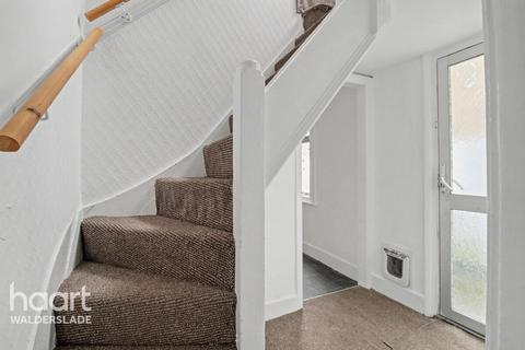 3 bedroom terraced house to rent, Jefferson Road, SHEERNESS