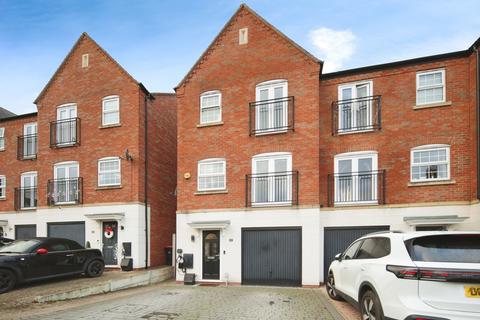 undefined, Gerards Way, Coleshill, Birmingham, Warwickshire, B46