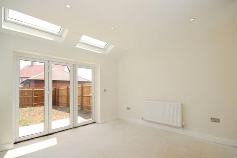 4 bedroom terraced house for sale, 33 Meadow House Drive, Coventry, CV4