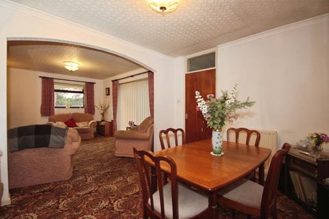 undefined, St. James Gardens, Bulkington, Bedworth, Warwickshire, CV12