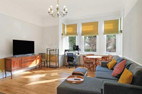 undefined, Bycullah Road, Enfield, EN2