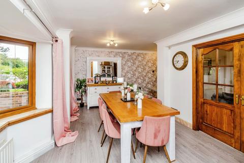 5 bedroom detached house for sale, Chester Road North, Brownhills, Walsall, West Midlands, WS8