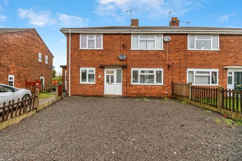 2 bedroom maisonette for sale, Poplar Avenue, Bentley, Walsall, West Midlands, WS2