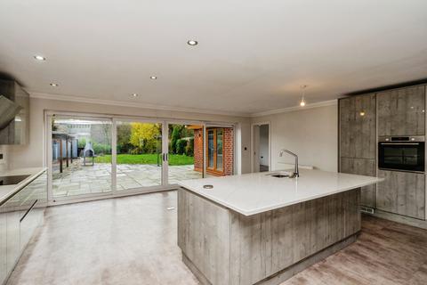 4 bedroom bungalow for sale, High Hill, Essington, Wolverhampton, Staffordshire, WV11
