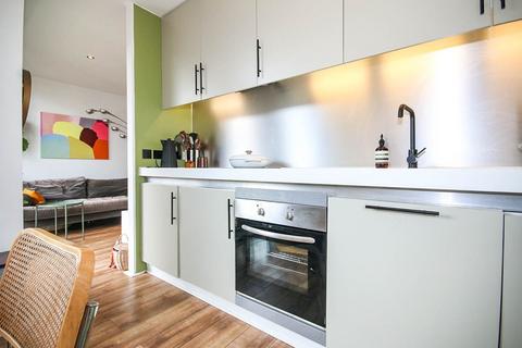 2 bedroom apartment for sale, Ellesmere Street, Manchester M15
