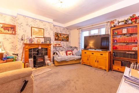 4 bedroom semi-detached house for sale, Queen Street, Burntwood, WS7