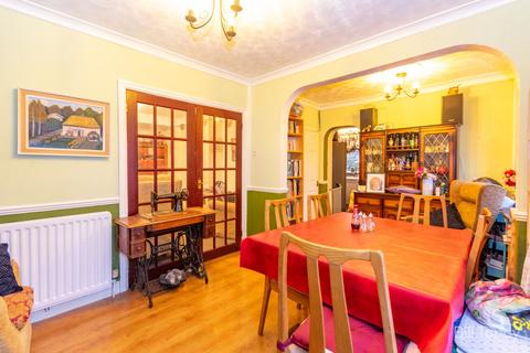 4 bedroom semi-detached house for sale, Queen Street, Burntwood, WS7