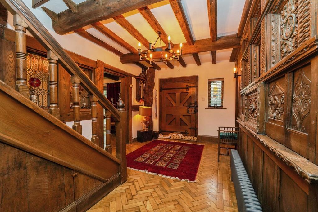 Entrance Hallway