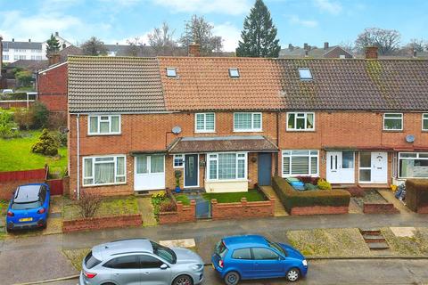 3 bedroom terraced house for sale, Six Acres, Hemel Hempstead HP3