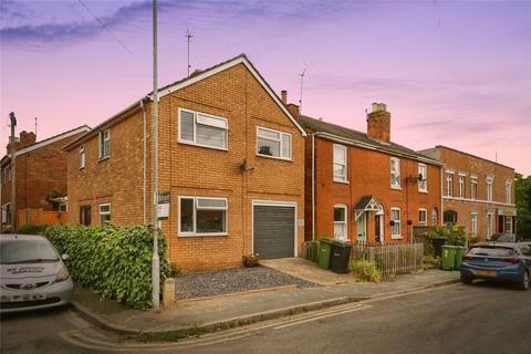 3 bedroom detached house for sale, Great House Road, Worcester, Worcestershire, WR2