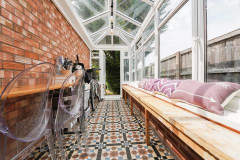 undefined, Woodstock Road, Worcester, Worcestershire, WR2