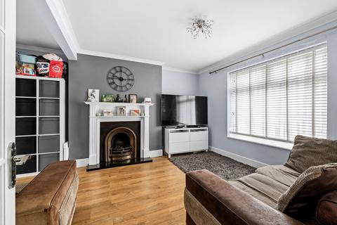 3 bedroom terraced house for sale, Bidhams Crescent, Tadworth KT20