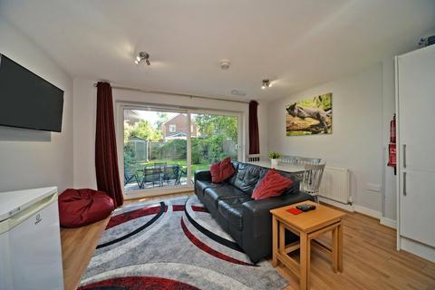undefined, Wingfield Close, New Haw, Addlestone, Surrey, KT15