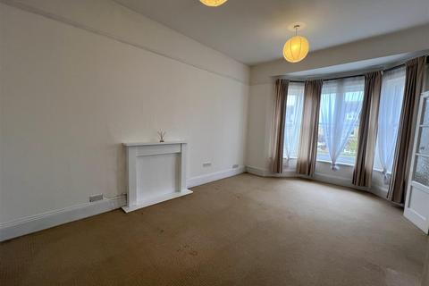 1 bedroom apartment for sale, Norfolk Road, Littlehampton