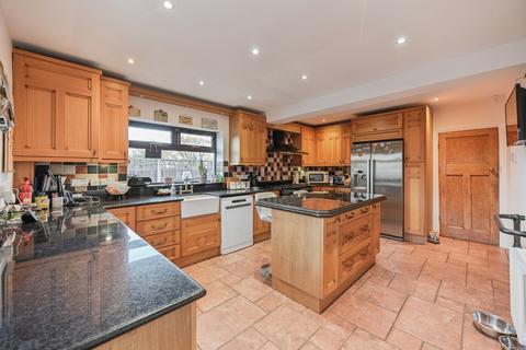 undefined, Hints Road, Mile Oak, Tamworth, Staffordshire, B78