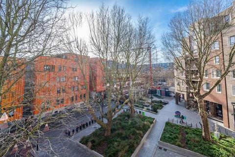 2 bedroom flat to rent, Wansey Street, Elephant and Castle, London, SE17