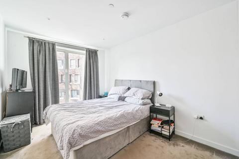 2 bedroom flat to rent, Wansey Street, Elephant and Castle, London, SE17