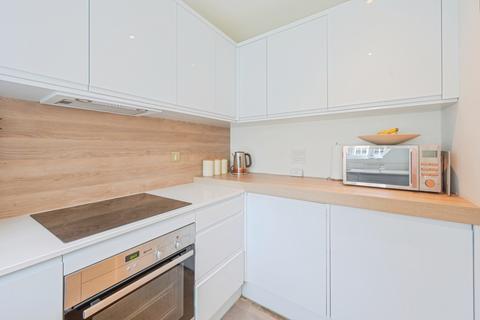 3 bedroom townhouse for sale, Lowes Drive, Tamworth, Staffordshire, B77