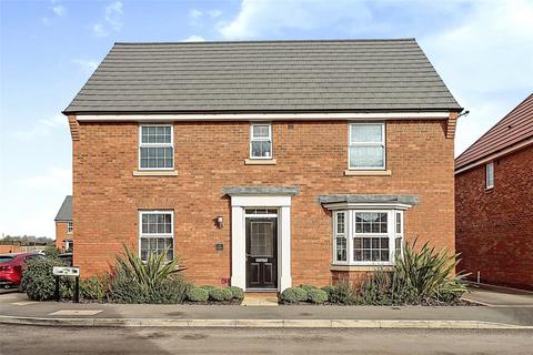 4 bedroom detached house for sale, Chawton Way, Tamworth, Staffordshire, B78