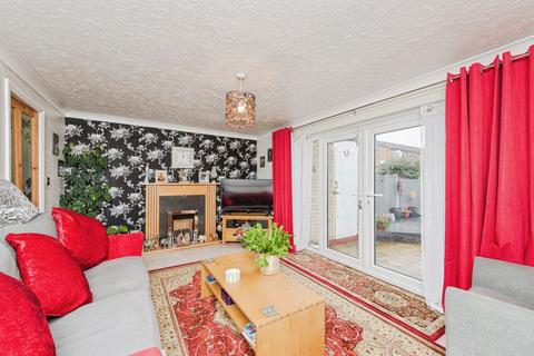 3 bedroom terraced house for sale, Caledonian, Tamworth, Staffordshire, B77