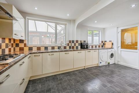 undefined, Primley Avenue, Hockley, Tamworth, Staffordshire, B77