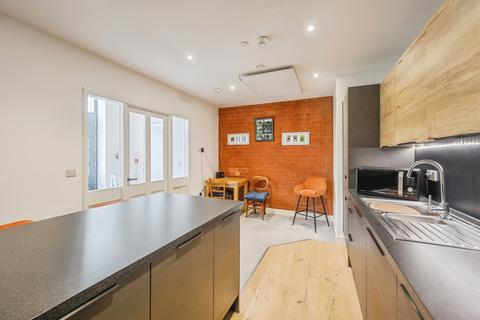undefined, Tolson Court, Fazeley, Tamworth, Staffordshire, B78