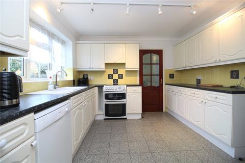 4 bedroom detached house for sale, Larkshill Close, New Milton, Hampshire, BH25