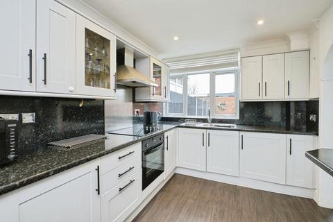 3 bedroom end of terrace house for sale, Pear Tree Avenue, Kingsbury, Tamworth, Warwickshire, B78