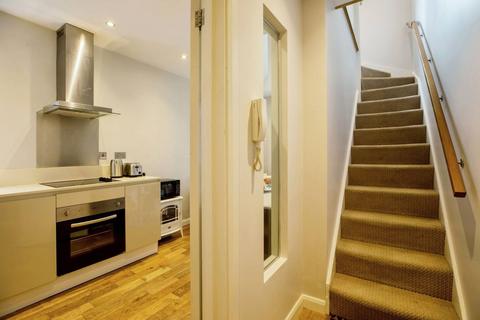 1 bedroom flat for sale, Pennard Road, Shepherd's Bush, London, W12