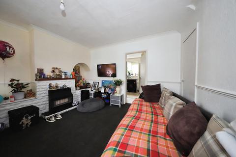 undefined, Third Avenue, Wolverhampton, West Midlands, WV10