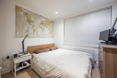 undefined, Osier Court, Osier Street, Stepney, London, E1