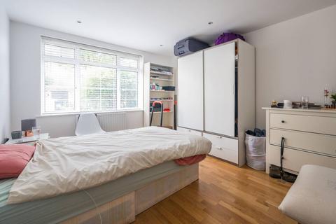 undefined, Osier Court, Osier Street, Stepney, London, E1
