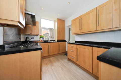 3 bedroom detached house for sale, Woodfield Avenue, WOLVERHAMPTON, West Midlands, WV4