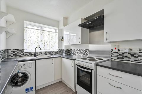 1 bedroom flat for sale, Belvedere Close, Stoughton, Guildford, GU2