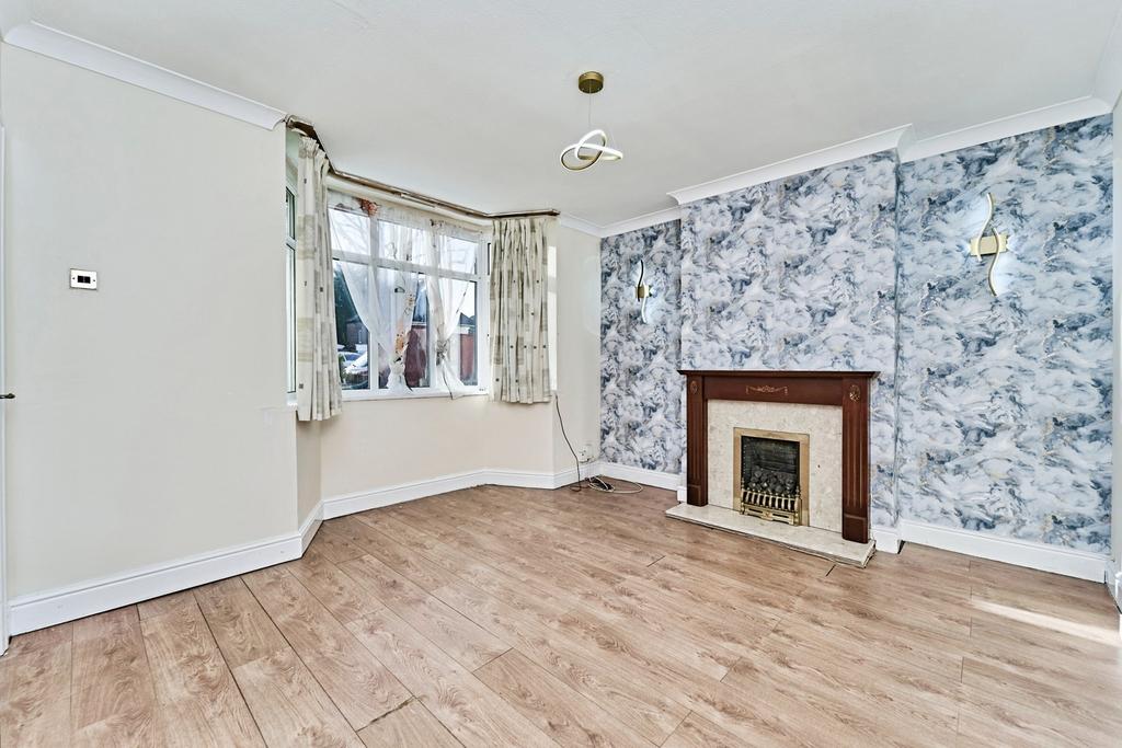 Pbox-IMG.jpg