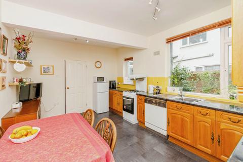 5 bedroom terraced house for sale, Birmingham Road, Walsall, West Midlands, WS1