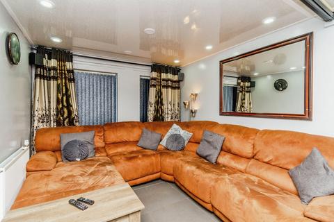 undefined, Normans Drive, West Bromwich, West Midlands, B70