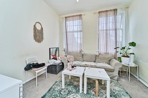 1 bedroom flat for sale, Butts Road, Walsall, West Midlands, WS4